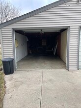 300 Clymer Rd in Hiawatha, IA - Building Photo - Building Photo