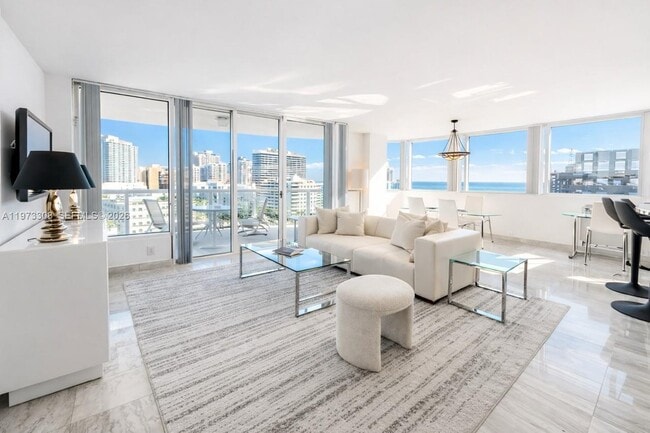 3411 Indian Creek Dr in Miami Beach, FL - Building Photo - Building Photo