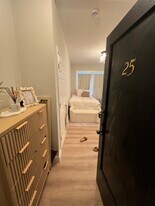 38 Hemenway St, Unit 25 in Boston, MA - Building Photo