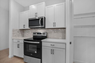 8554 Via Mar Rosso in Greenacres, FL - Building Photo - Building Photo