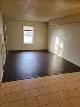 592 N Betty Jo Dr in Fayetteville, AR - Building Photo - Building Photo