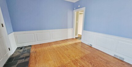 9 Baltimore St in Codorus, PA - Building Photo - Building Photo