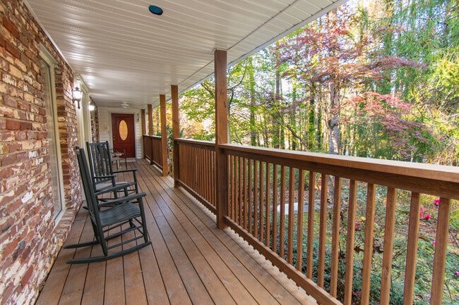 4747 Knollwood Dr NW, Unit 4747a Knollwood Drive in Acworth, GA - Foto de edificio - Building Photo