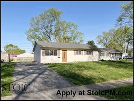 3699 Laguna Dr in Columbus, OH - Building Photo