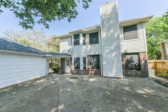 2509 S Mission Cir in Friendswood, TX - Building Photo - Building Photo