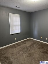 1013 E National Cemetery Rd in Florence, SC - Building Photo - Building Photo