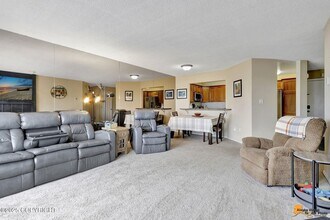 1300 W 7th Ave in Anchorage, AK - Building Photo - Building Photo