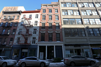 143 Duane St in New York, NY - Building Photo - Building Photo