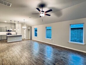 1112 SW 139th Ter in Oklahoma City, OK - Building Photo - Building Photo