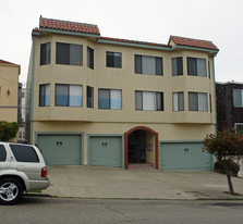 486 40th Ave Apartments