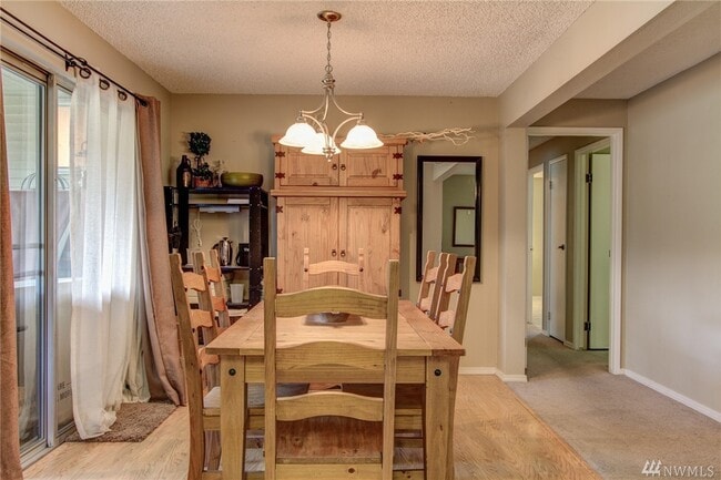 17207 NE 45th St, Unit #76 in Redmond, WA - Building Photo - Building Photo