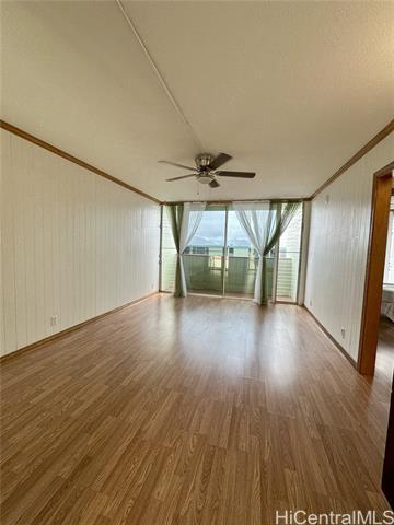 1045 Aheahe Ave in Wahiawa, HI - Building Photo - Building Photo