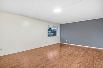 805 Quail Dr in Lake Elsinore, CA - Building Photo - Building Photo