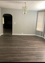 2543 Pierce St NE, Unit 2 in Minneapolis, MN - Building Photo - Building Photo