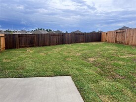 8086 Atlas Cedar Ln in Magnolia, TX - Foto de edificio - Building Photo