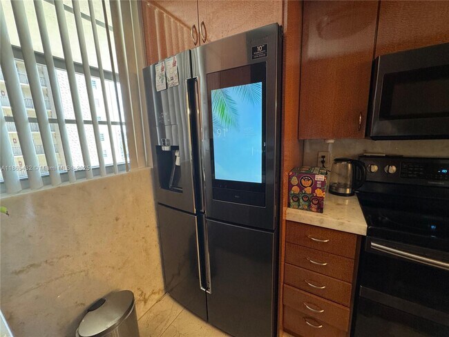 property at 1811 Jefferson St