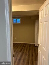 125 Oakview Dr SE in Leesburg, VA - Building Photo - Building Photo