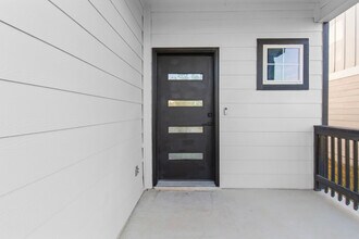 11831 Burnett Rnch in San Antonio, TX - Building Photo - Building Photo