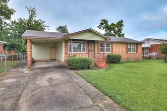 116 E Walker St in Augusta, GA - Foto de edificio - Building Photo