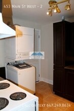 453 Main St W in Hamilton, ON - Building Photo - Building Photo