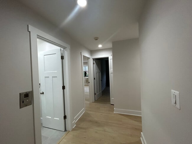 696 Elm Pl, Unit 3 in Highland Park, IL - Building Photo - Building Photo
