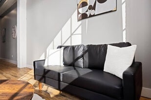 1220 SW Washington St in Peoria, IL - Building Photo