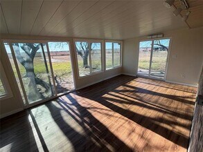 3048 State Hwy 171 in Cleburne, TX - Building Photo - Building Photo