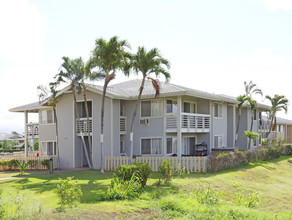 Kulana Knolls in Waipahu, HI - Building Photo - Building Photo