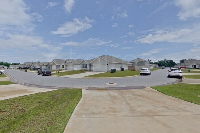 277 Monarch Ln in Pensacola, FL - Building Photo - Building Photo