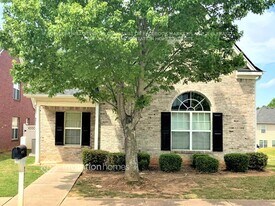 132 Addy Ln in Stockbridge, GA - Building Photo