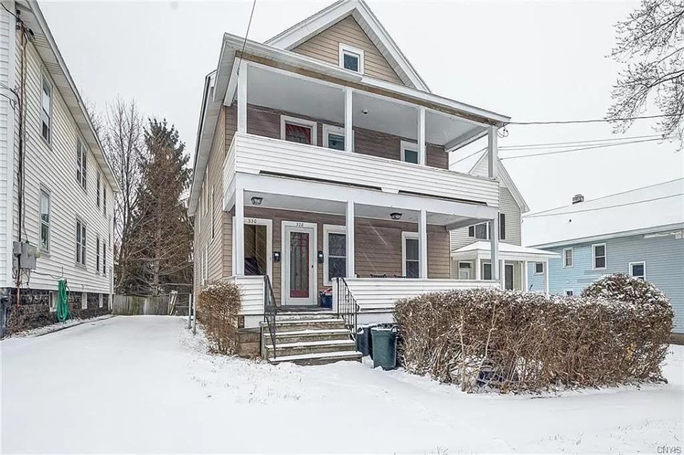 328 Tennyson Ave, Unit 2 in Syracuse, NY - Foto de edificio
