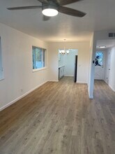 1265 Manchester Dr, Unit 3 in Santa Clara, CA - Foto de edificio - Building Photo