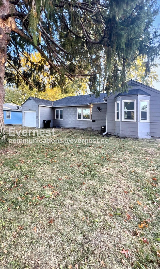 9611 E 33rd St S in Independence, MO - Building Photo - Building Photo