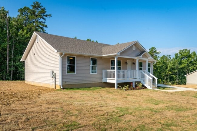 1010 Lauren Cir E in Odenville, AL - Building Photo - Building Photo