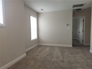 804 Misty Meadow Ln in Fayetteville, NC - Building Photo - Building Photo