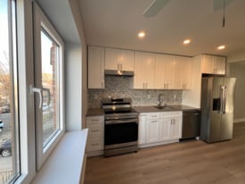 61-60 69th Ln in Queens, NY - Building Photo