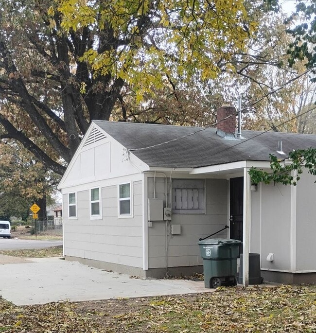 3436 W Horn Lake Rd in Memphis, TN - Foto de edificio - Building Photo