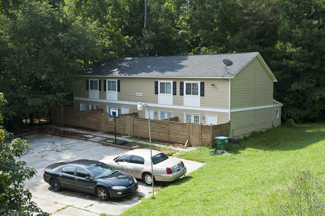 6505 Bannor Ln in Peachtree Corners, GA - Building Photo - Building Photo
