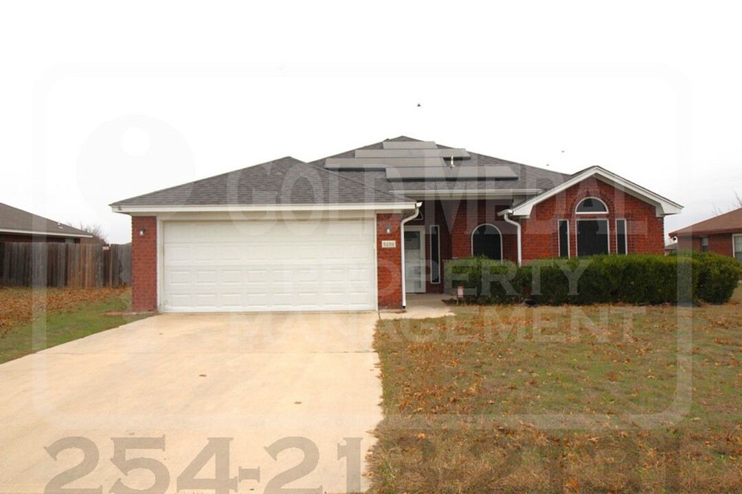 5106 James Loop in Killeen, TX - Building Photo