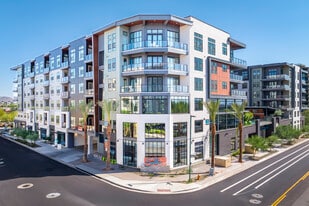 Soltra Kierland in Scottsdale, AZ - Building Photo