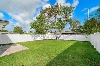 209 SW 6th St in Boca Raton, FL - Building Photo - Building Photo