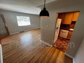2487 S Corona St in Denver, CO - Building Photo - Building Photo