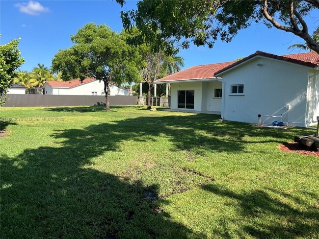 12997 SW 219th Terrace in Miami, FL - Building Photo - Building Photo