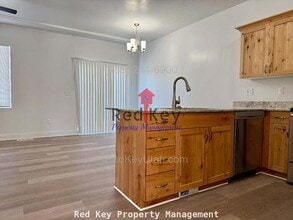 849 Gleneagle Ct in Tooele, UT - Building Photo - Building Photo