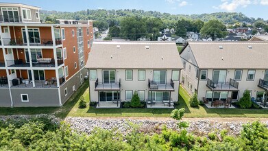605 Manhattan Blvd in Dayton, KY - Building Photo - Building Photo