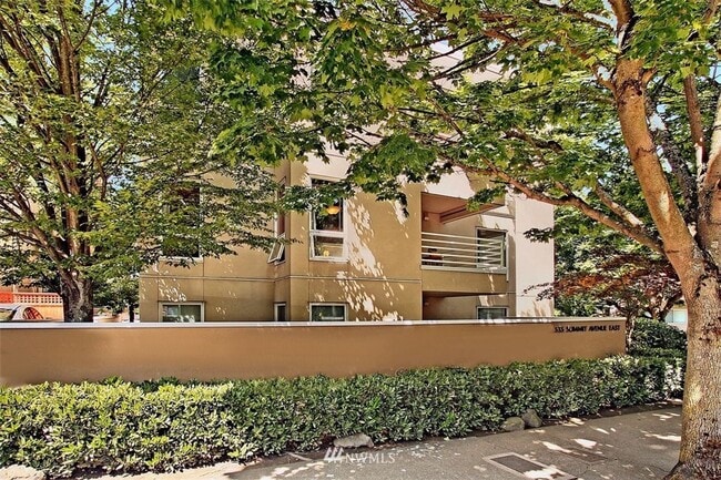 property at 535 Summit Ave E