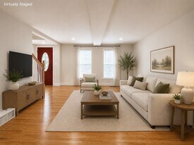 207 Wheeler St in Methuen, MA - Building Photo