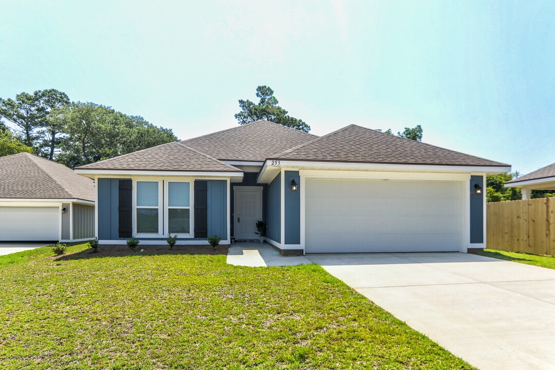 Cottages at Parkstone in Fairhope, AL - Building Photo