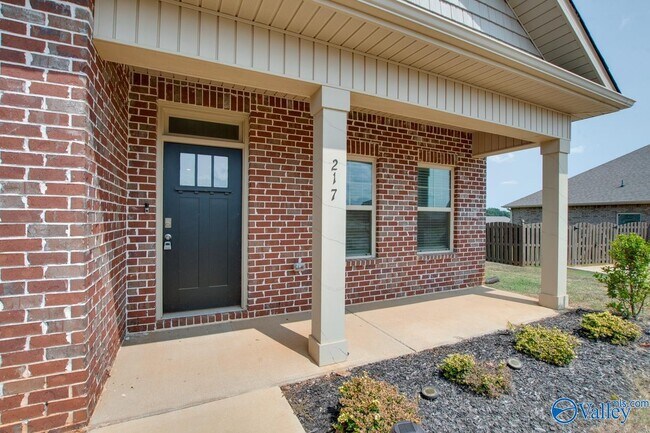 217 Maureen Dr SW in Madison, AL - Building Photo - Building Photo