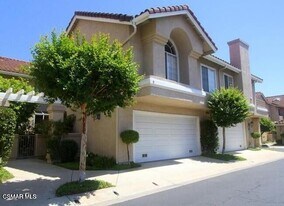 615 Baywood Ln in Simi Valley, CA - Building Photo